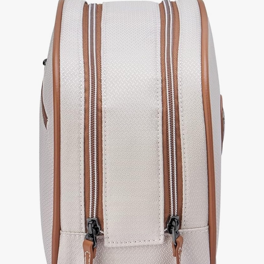 Delsey Paris Chatelet Air 2.0 Toiletry Bag Angora White Travel Kit Case - Picture 3 of 5